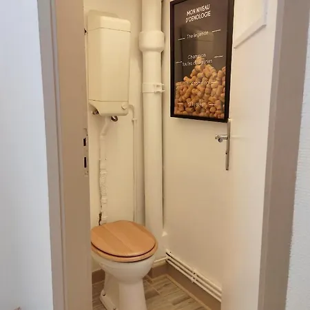 Apartment Groom - Le Petit Tonnelier